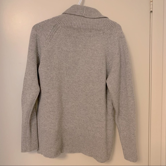 Aritzia Babaton Nicolas Sweater - Picture 4 of 5
